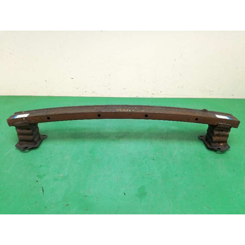 REFUERZO PARAGOLPES DELANTERO