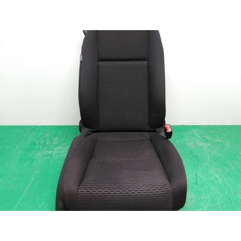 ASIENTO DELANTERO DERECHO
