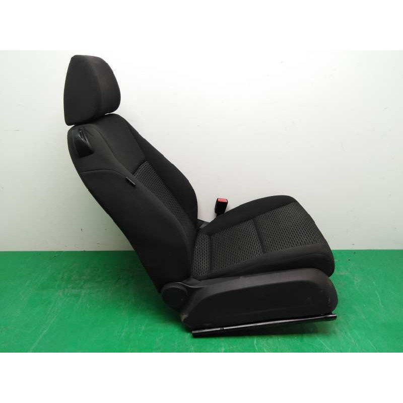 ASIENTO DELANTERO DERECHO
