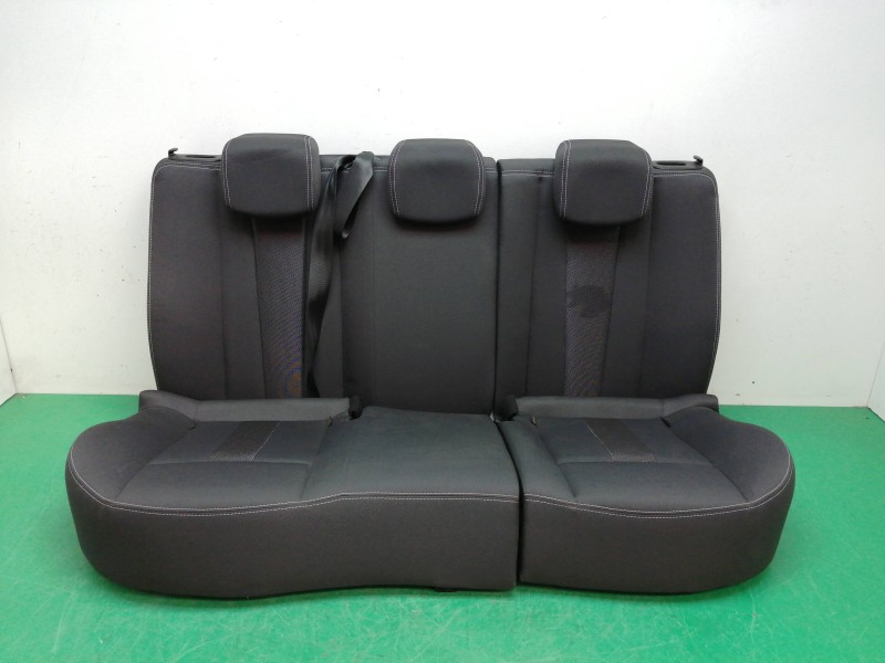 Recambio de asientos traseros para renault megane iii berlina 5 p dynamique referencia OEM IAM Recambio de asientos traseros para renault megane iii berlina 5 p dynamique referencia OEM IAM
