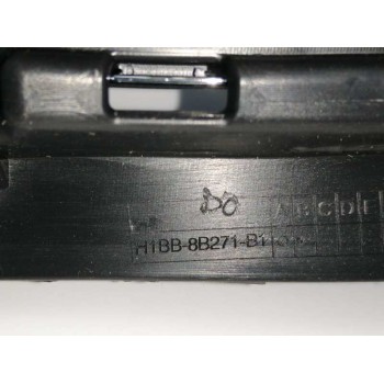 Recambio de rejilla delantera para ford fiesta (ce1) trend referencia OEM IAM H1BB8B271B1  