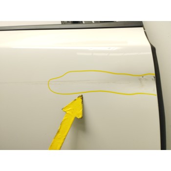 Recambio de puerta delantera derecha para volvo v40 1.6 diesel cat referencia OEM IAM 31402335 OBSERVAR FOTOS 