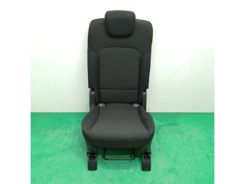 Recambio de asientos trasero derecho para kia carens ( ) 1.7 crdi cat referencia OEM IAM Recambio de asientos trasero derecho para kia carens ( ) 1.7 crdi cat referencia OEM IAM