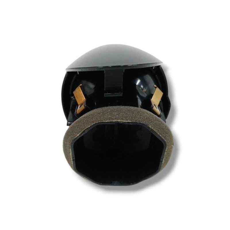 REJILLA AIREADORA LADO DERECHO