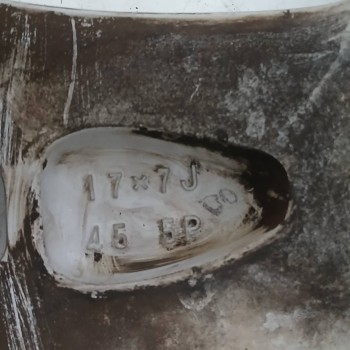 Recambio de llanta para toyota rav 4 iii (_a3_) 2.2 d (ala35_) referencia OEM IAM 4261142350 17X7J ET45 5H 5X114