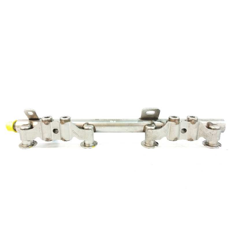 Recambio de rampa inyectora para renault megane iii berlina 5 p 1.2 16v referencia OEM IAM 175204385R  