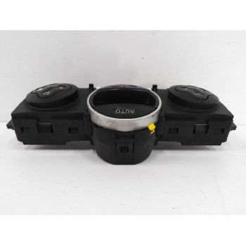 Recambio de mando calefaccion / aire acondicionado para renault clio iii 2.0 16v referencia OEM IAM 8200296683  