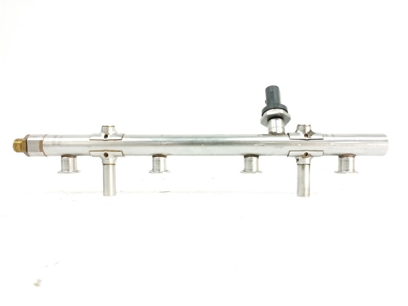 Recambio de rampa inyectora para skoda octavia lim. (5e3) 2.0 tsi referencia OEM IAM 06K133317G Recambio de rampa inyectora para skoda octavia lim. (5e3) 2.0 tsi referencia OEM IAM 06K133317G