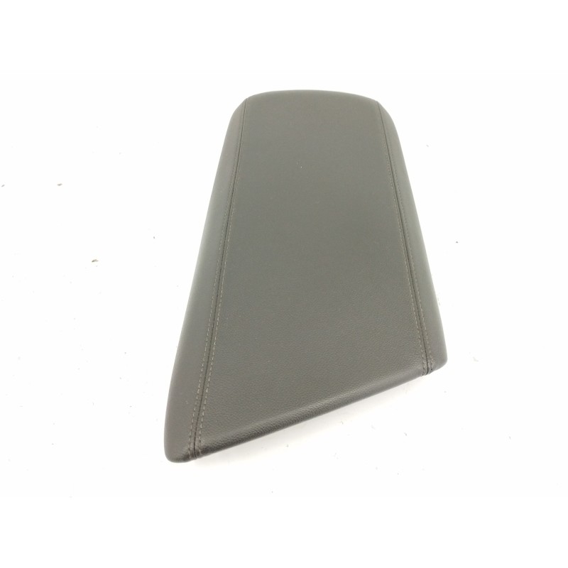 Recambio de apoyabrazos central para alfa romeo giulia (952) 2.0 turbo cat referencia OEM IAM 156132369  