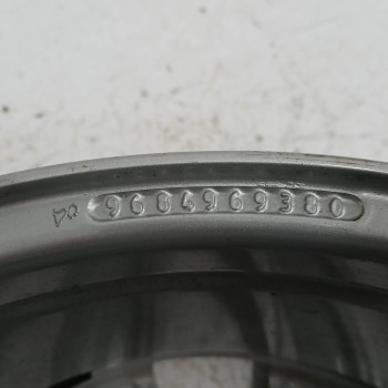 Recambio de llanta para citroën c4 picasso 1.6 hdi fap referencia OEM IAM 9684969380 7J16CH4 ET26 4H 4X108