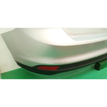 Recambio de paragolpes trasero para ford focus lim. (cb8) trend referencia OEM IAM BM51A17906A  