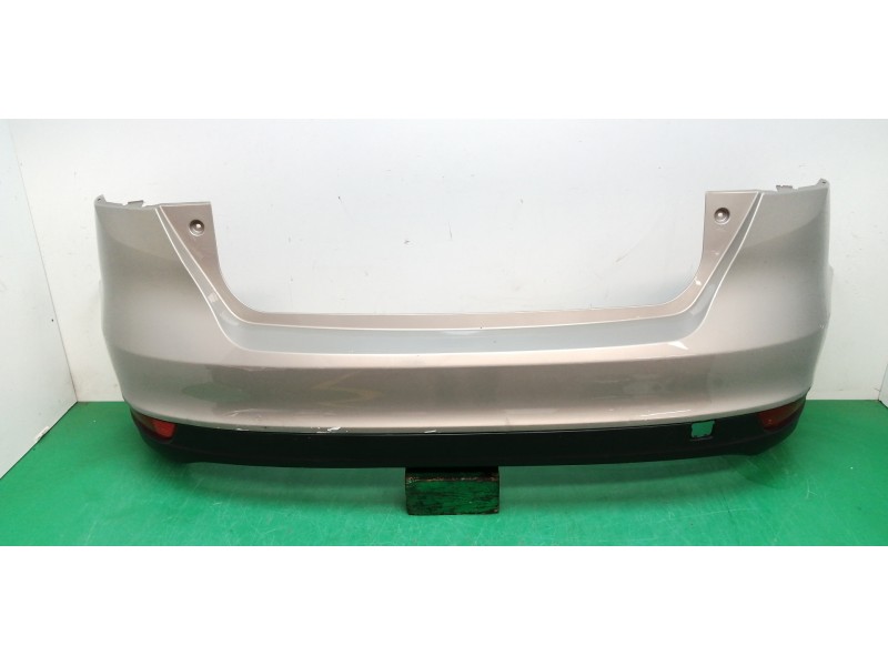 Recambio de paragolpes trasero para ford focus lim. 1.0 ecoboost cat referencia OEM IAM F1EB17906A  
