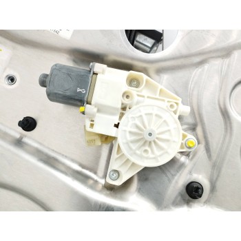 Recambio de elevalunas trasero izquierdo para mercedes-benz clase c (w204) berlina 2.2 cdi cat referencia OEM IAM A2047300379 A2