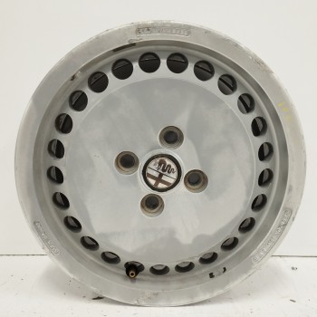 Recambio de llanta para alfa romeo 33 berlina 1.3 milano referencia OEM IAM 60561985 5,5JX14H2-39 4H 4X95 , 5