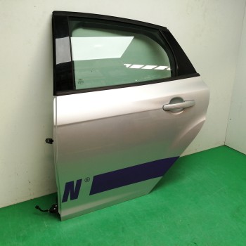 Recambio de puerta trasera izquierda para ford focus lim. (cb8) trend referencia OEM IAM 2164166 OBSERVAR FOTOS 