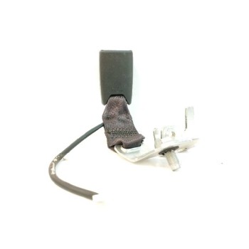 Recambio de enganche cinturon izquierdo para nissan qashqai ii (j11, j11_) 1.5 dci referencia OEM IAM  TRASERO 
