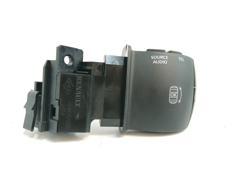 Recambio de mando volante para renault scenic iii 1.5 dci diesel fap referencia OEM IAM 255529492R  