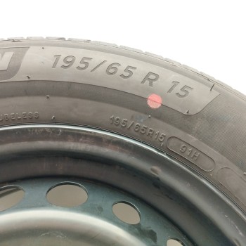 Recambio de neumatico repuesto para renault megane iv berlina 5p 1.3 tce referencia OEM IAM 30330RE 6JX15H2 IS35 5H 5X115