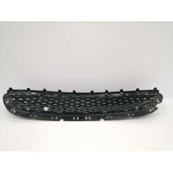 Recambio de rejilla delantera para ford fiesta (ce1) trend referencia OEM IAM H1BB8B271A1  