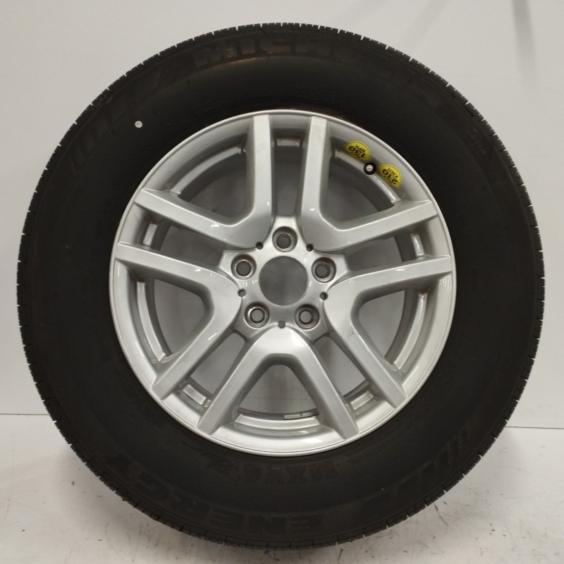Recambio de neumatico repuesto para bmw x5 (e53) 3.0 d referencia OEM IAM 676192914 7,5JX17SEH2 IS40 5H 5X120