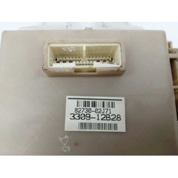 Recambio de caja reles / fusibles para toyota auris active referencia OEM IAM 8273002J71 037412B21 330912B28
