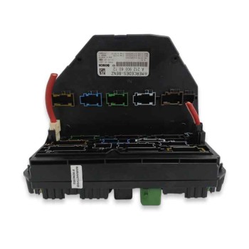 CAJA RELES / FUSIBLES A2129006012 F005V01201 A2129015304