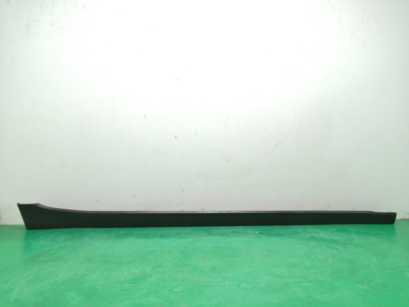 Recambio de faldon lateral para subaru xv (g5) 2.0 cat referencia OEM IAM 91112FL100 LADO DERECHO 