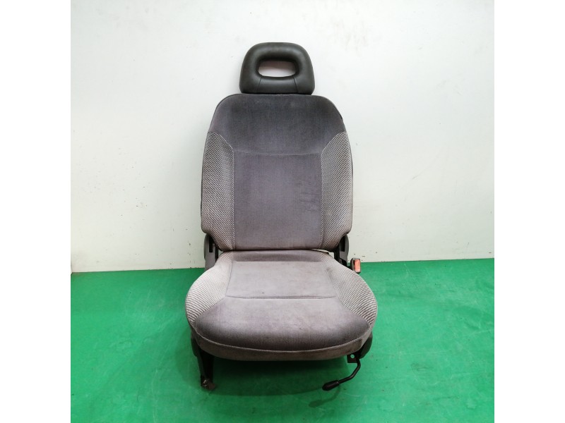 Recambio de asiento delantero derecho para ford maverick (ml) básico referencia OEM IAM  OBSERVAR FOTOS 