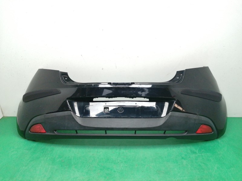 Recambio de paragolpes trasero para mazda 2 lim. (de) 1.4 diesel cat referencia OEM IAM D65150221 OBSERVAR FOTOS 