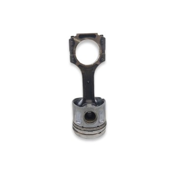 Recambio de biela para ssangyong rodius xdi premium referencia OEM IAM  CON PISTON 