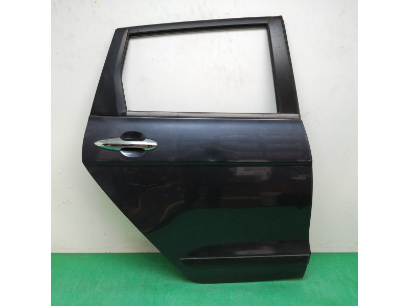 Recambio de puerta trasera derecha para honda fr-v (be) 1.7 cat referencia OEM IAM OBSERVAR FOTOS Recambio de puerta trasera derecha para honda fr-v (be) 1.7 cat referencia OEM IAM OBSERVAR FOTOS