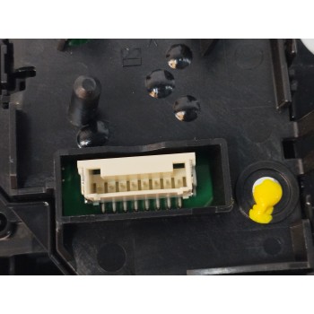 Recambio de mando volante para subaru xv (g5) 2.0 cat referencia OEM IAM 75J814 LADO DERECHO 