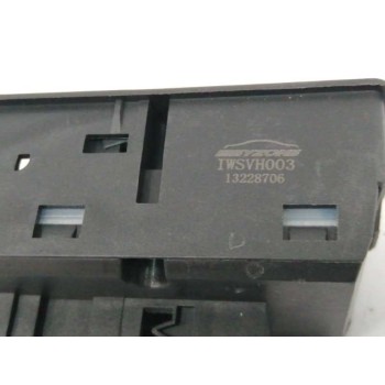 Recambio de mando elevalunas delantero izquierdo para opel astra gtc 1.9 cdti referencia OEM IAM 13228706  