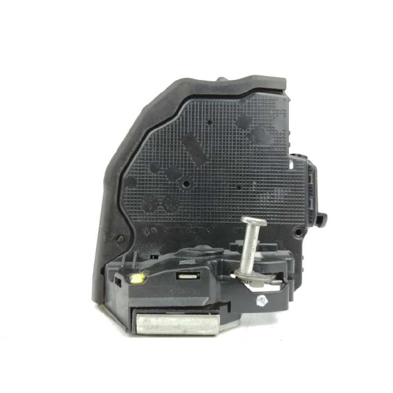 Recambio de cerradura puerta trasera derecha para toyota auris active referencia OEM IAM   