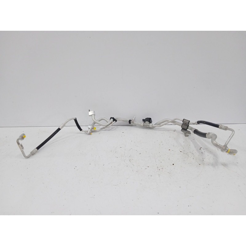 Recambio de tubos aire acondicionado para peugeot 3008 ii suv (mc_, mr_, mj_, m4_) hybrid referencia OEM IAM 9834116280  