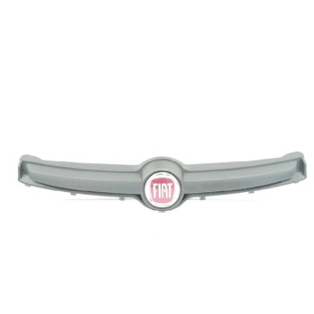 Recambio de rejilla delantera para fiat panda (319) 1.3 16v m-jet cat referencia OEM IAM 735520656  