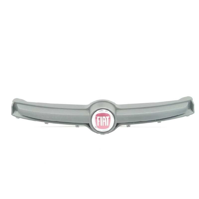 Recambio de rejilla delantera para fiat panda (319) 1.3 16v m-jet cat referencia OEM IAM 735520656  