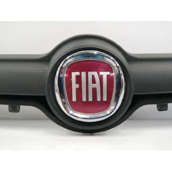 Recambio de rejilla delantera para fiat panda (319) 1.3 16v m-jet cat referencia OEM IAM 735520656  