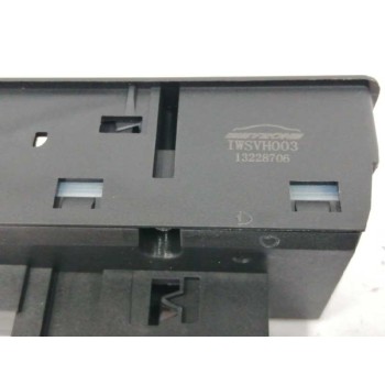 Recambio de mando elevalunas delantero izquierdo para opel astra gtc 1.9 cdti referencia OEM IAM 13228706  