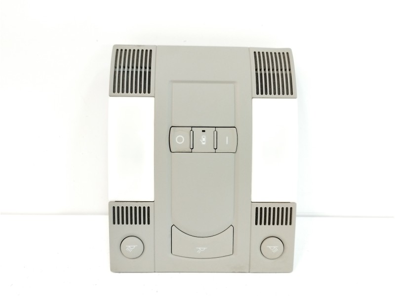 Recambio de luz interior para audi a8 (4e2) 3.0 v6 24v tdi referencia OEM IAM 4E0947097AK 4E0907135A Recambio de luz interior para audi a8 (4e2) 3.0 v6 24v tdi referencia OEM IAM 4E0947097AK 4E0907135A