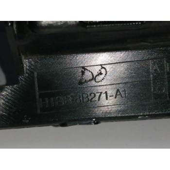 Recambio de rejilla delantera para ford fiesta (ce1) trend referencia OEM IAM H1BB8B271A1  