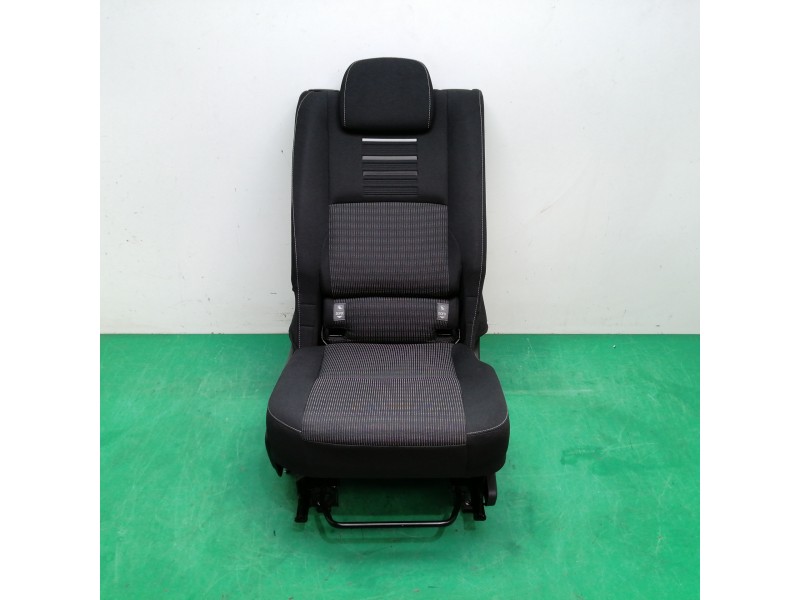 Recambio de asientos trasero derecho para toyota verso 1.8 16v cat referencia OEM IAM Recambio de asientos trasero derecho para toyota verso 1.8 16v cat referencia OEM IAM
