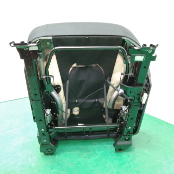Recambio de asientos trasero izquierdo para toyota verso 1.8 16v cat referencia OEM IAM   