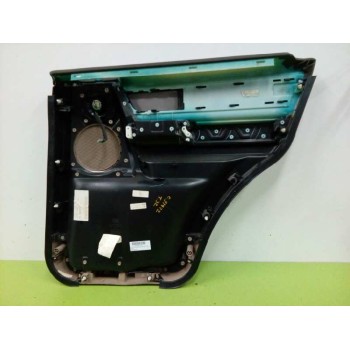 Recambio de guarnecido puerta trasera izquierda para land rover discovery 4 tdv6 se referencia OEM IAM AH2225569ABW  