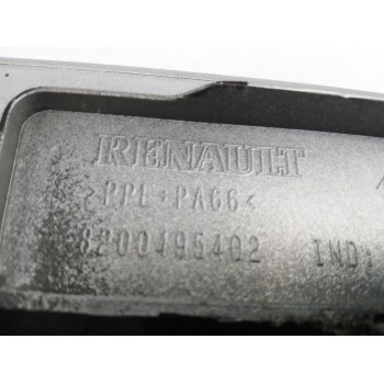 Recambio de aleta delantera izquierda para renault megane ii classic berlina 1.9 dci diesel fap referencia OEM IAM 8200495402  