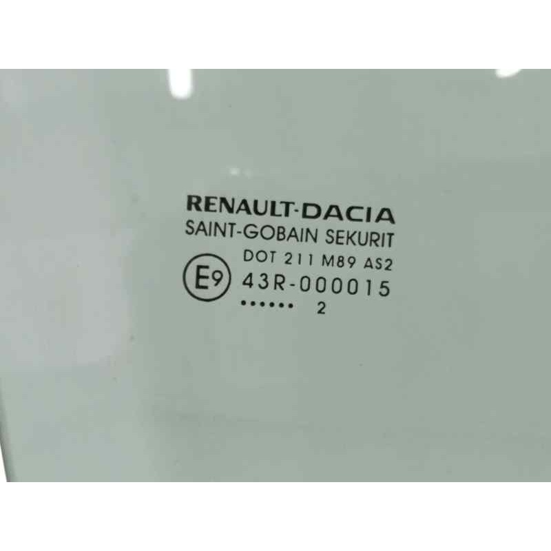 LUNA DELANTERA DERECHA