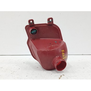 Recambio de piloto trasero izquierdo paragolpes para peugeot 3008 ii suv (mc_, mr_, mj_, m4_) hybrid referencia OEM IAM 98117184