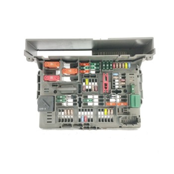CAJA RELES / FUSIBLES 9119446 
