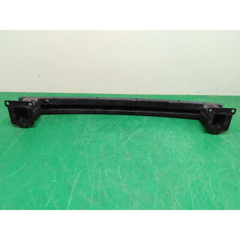 REFUERZO PARAGOLPES DELANTERO