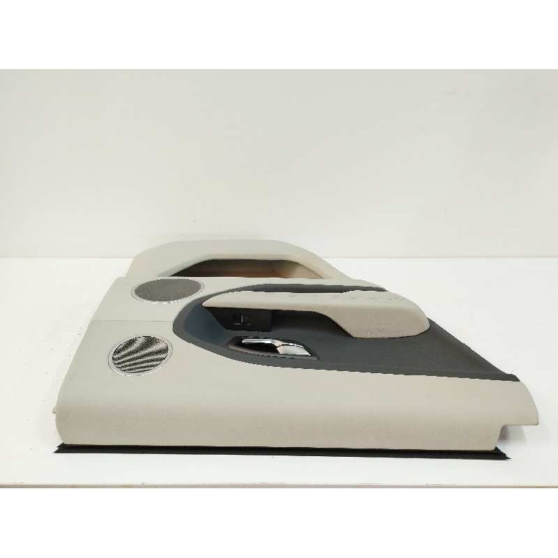 GUARNECIDO PUERTA TRASERA IZQUIERDA